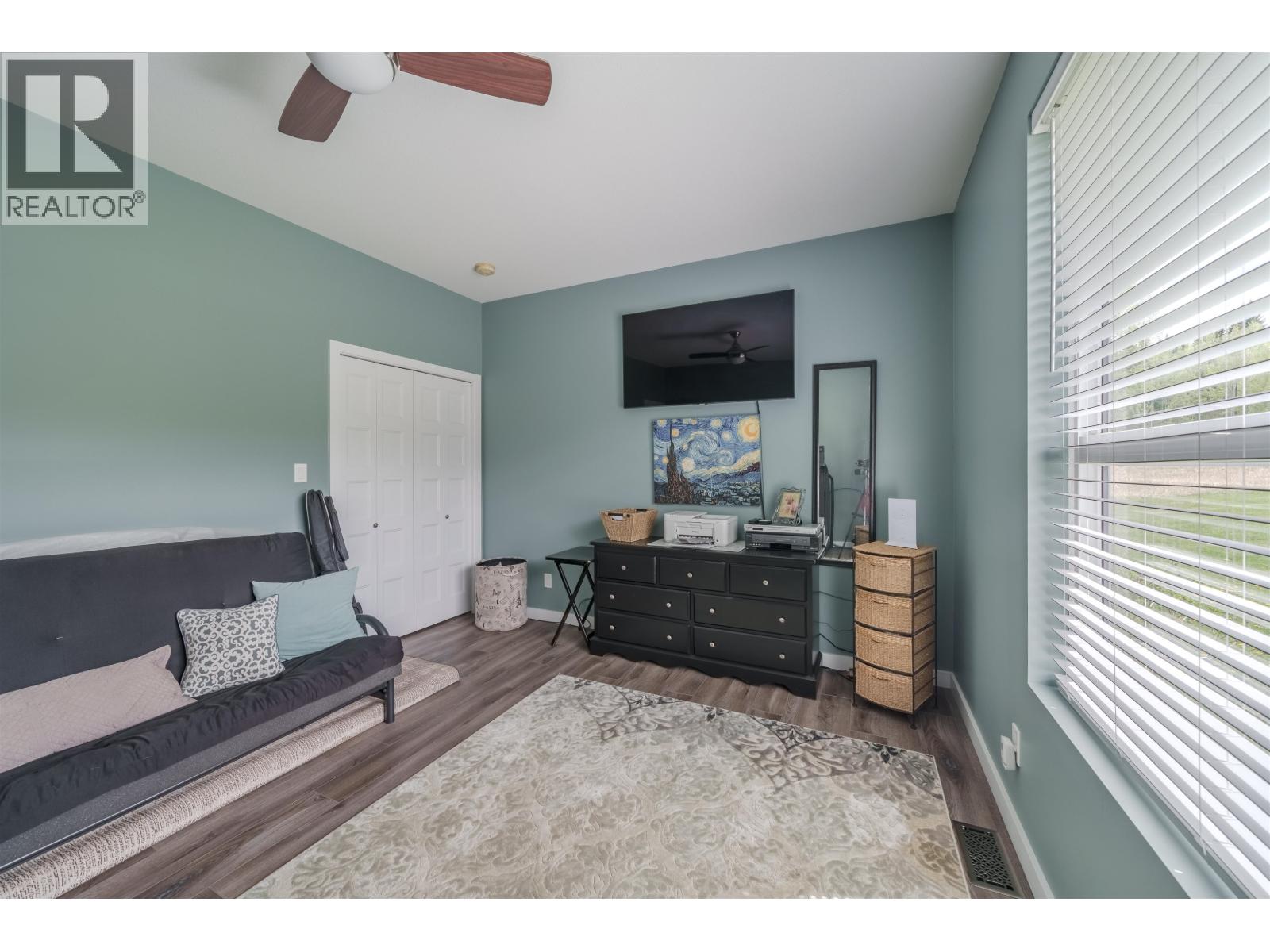 6199 HUNT ROAD - 20
