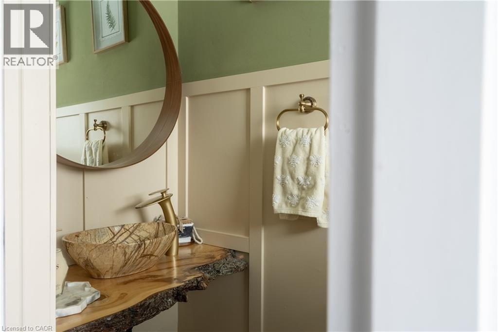 30 BUCHANAN Crescent - Photo 5 of 21, Thorold, Ontario