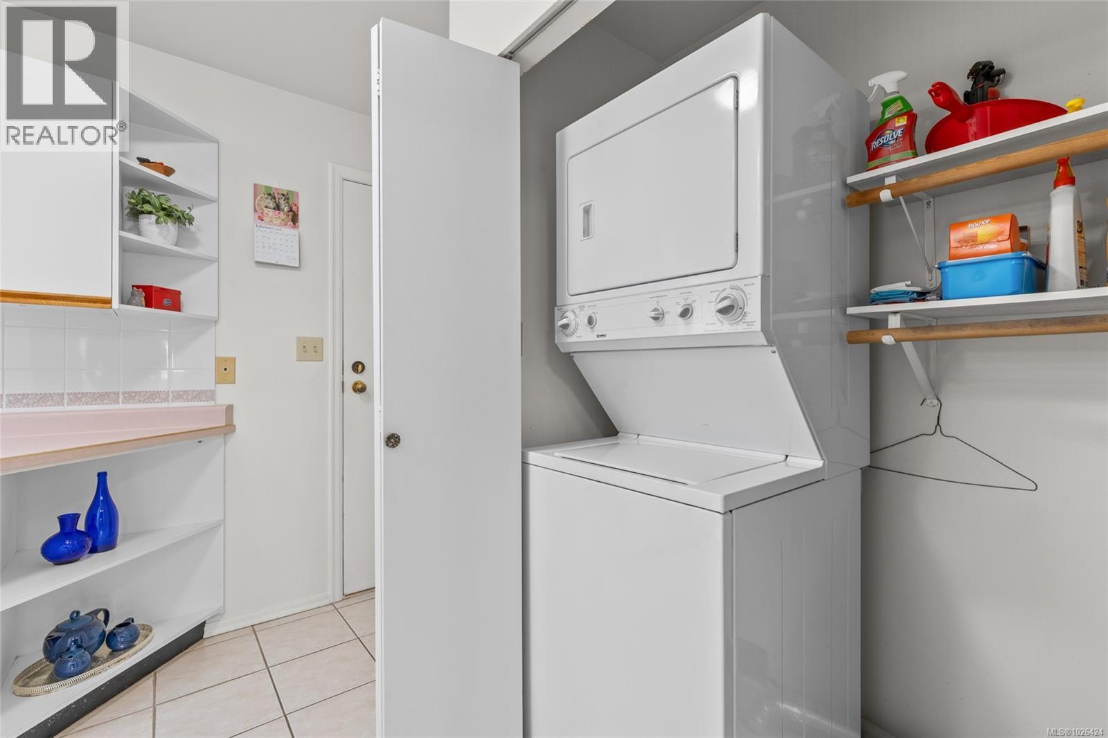 11 10055 Fifth St, Sidney