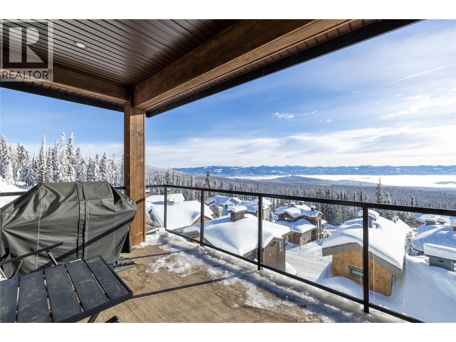 550 Feathertop Way, Big White