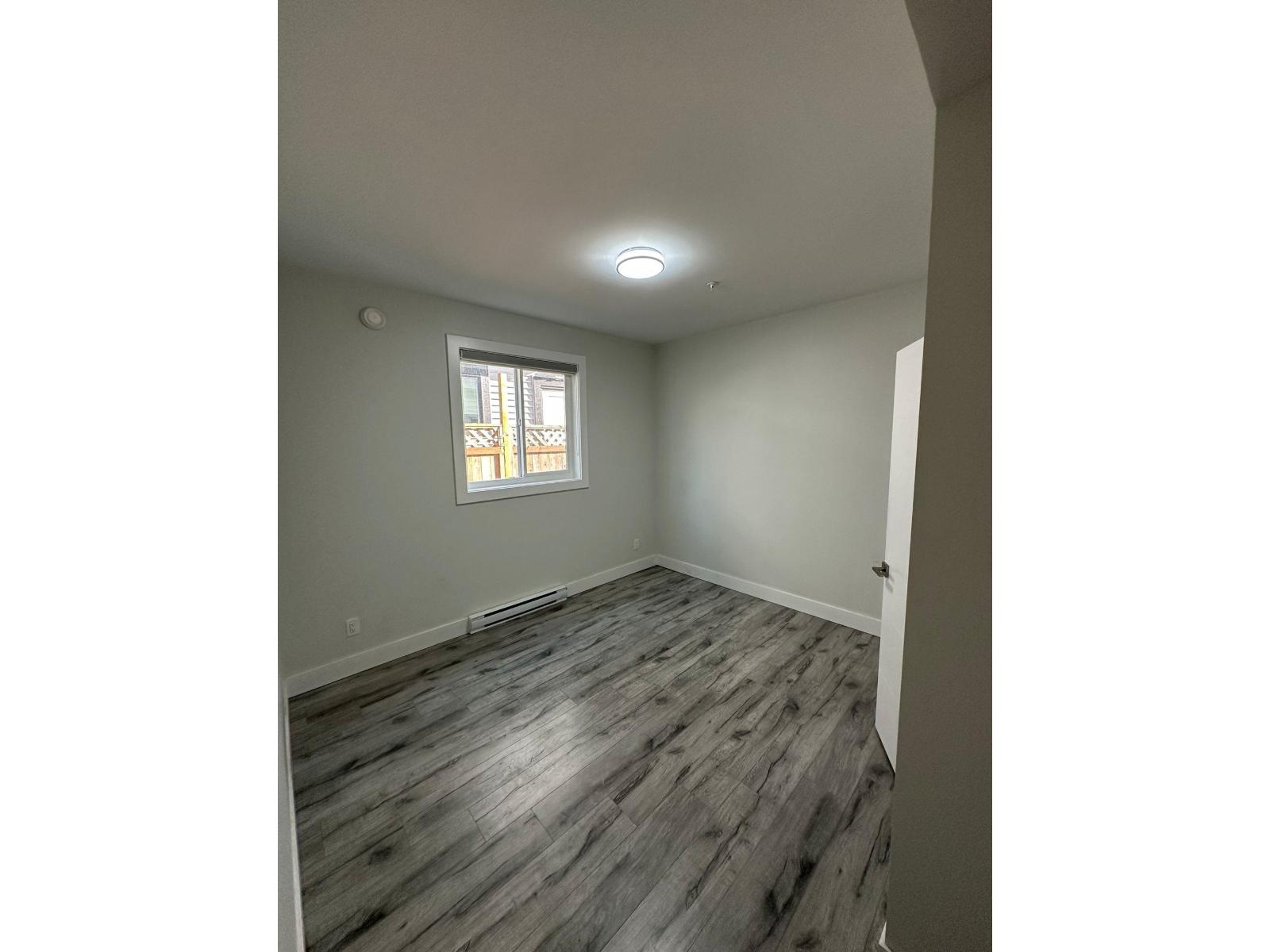 32651 CUNNINGHAM AVENUE, Mission