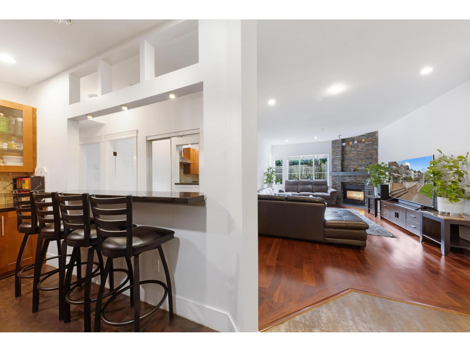 106 10665 139 STREET, Surrey