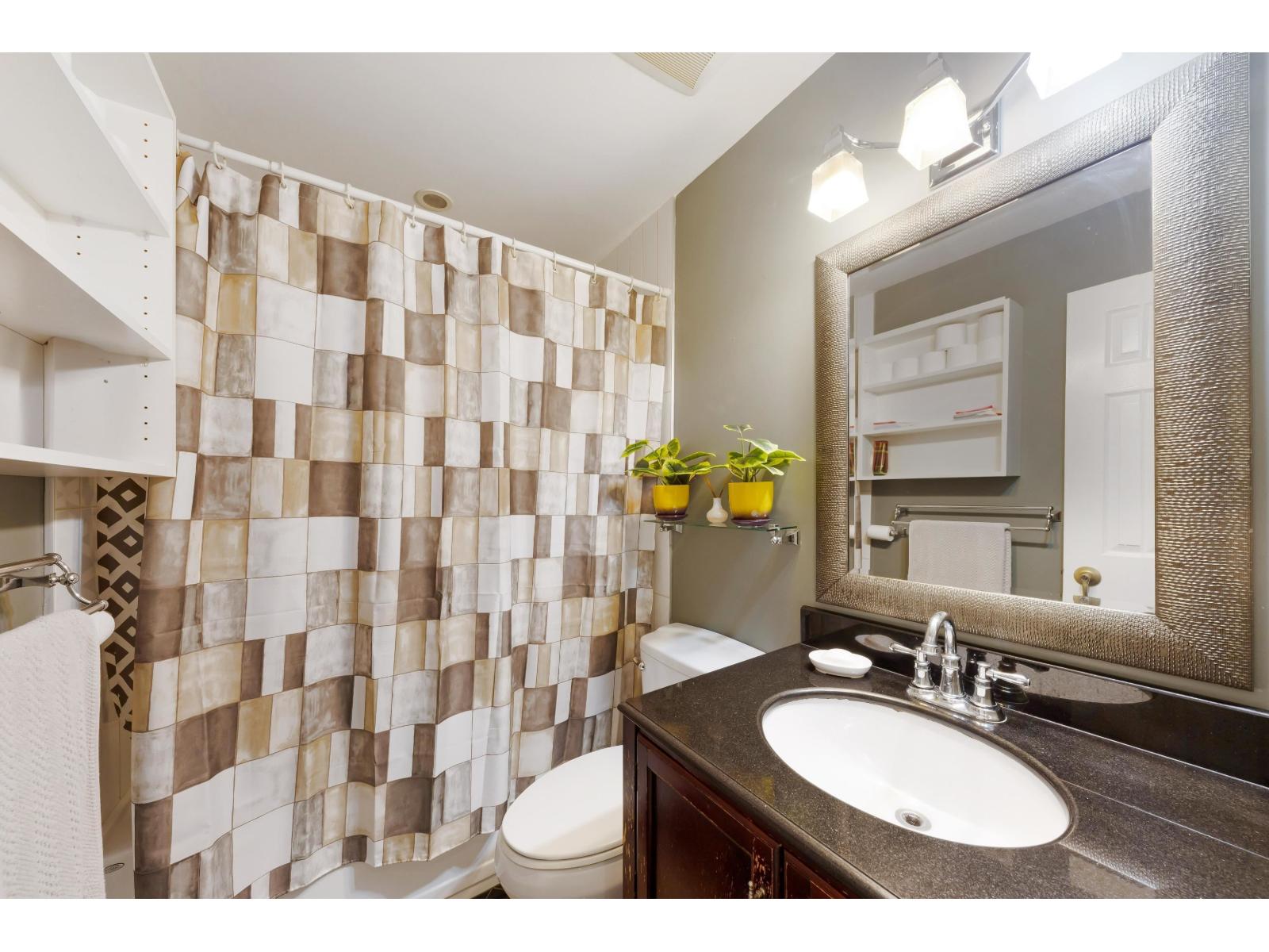 106 10665 139 STREET, Surrey