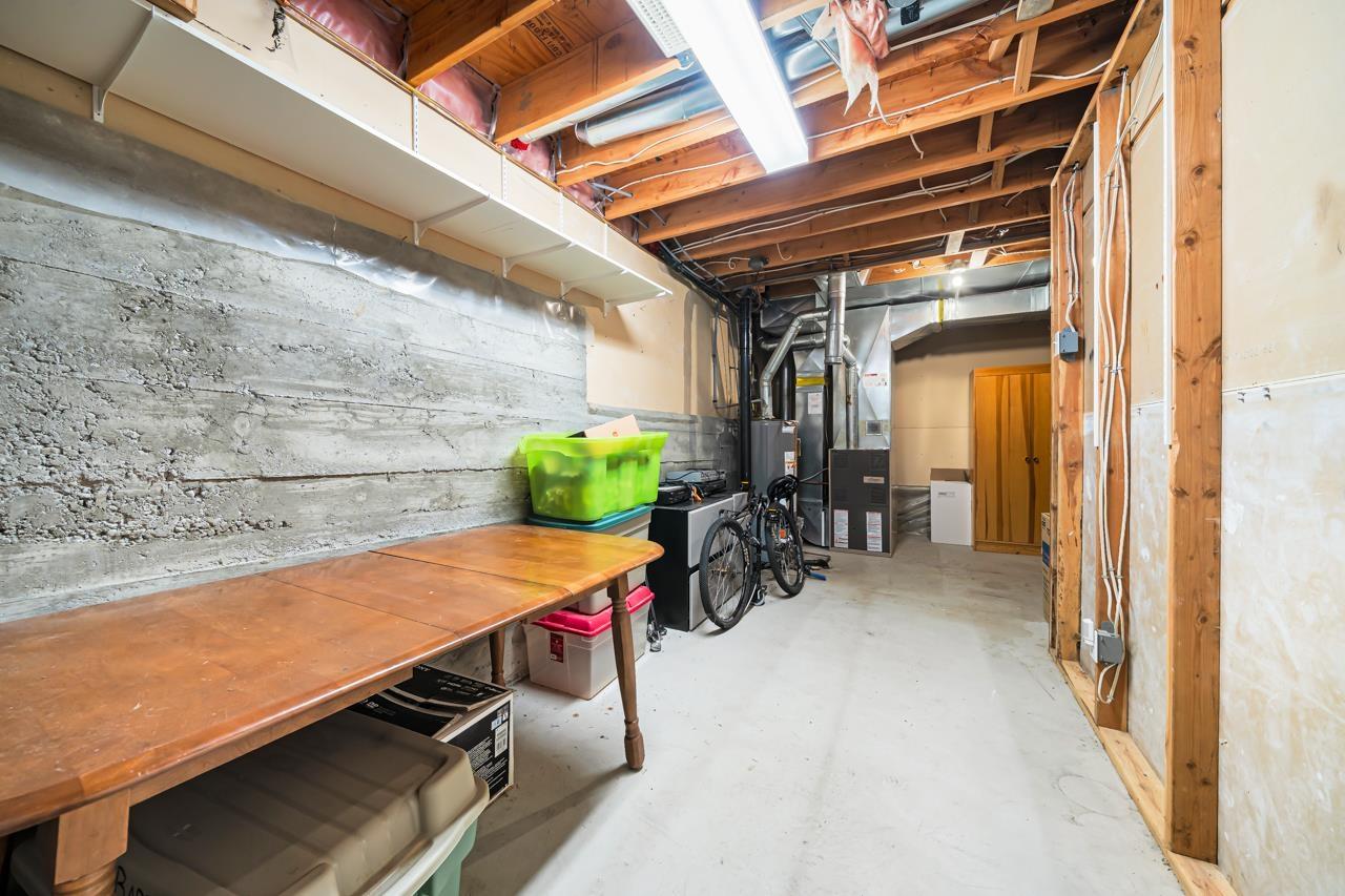 2789 CRANLEY DRIVE, Surrey