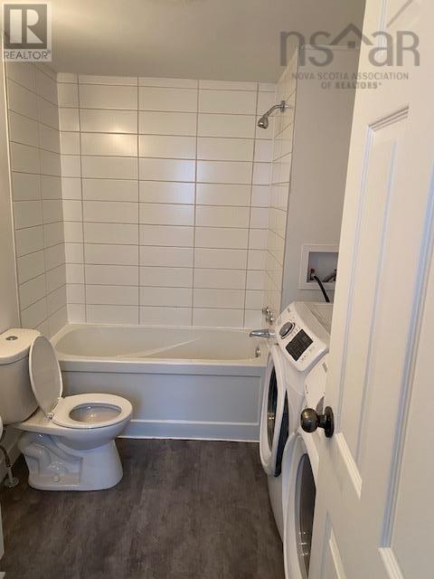 Property 6 of 12 of 26 Elcona Avenue