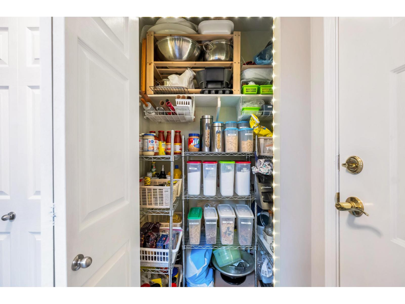 306 14950 THRIFT AVENUE, White Rock