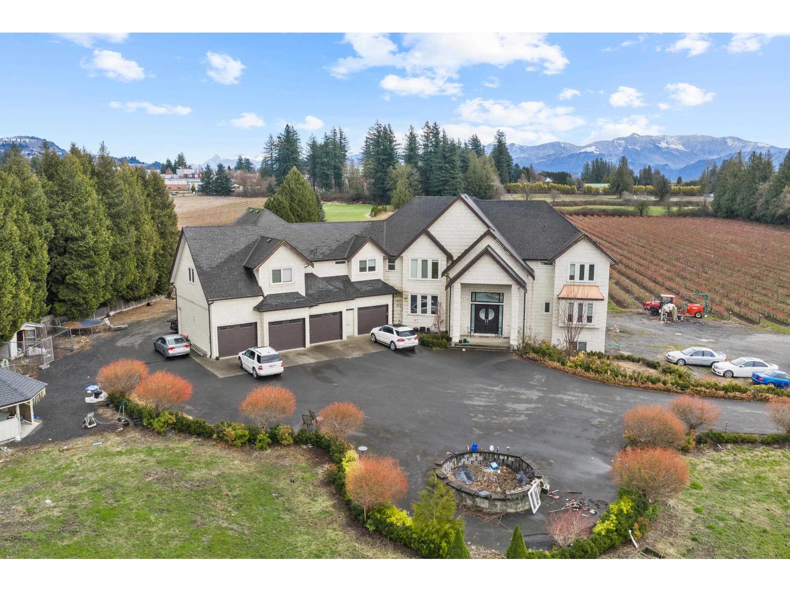 1264 MCCALLUM ROAD, Abbotsford