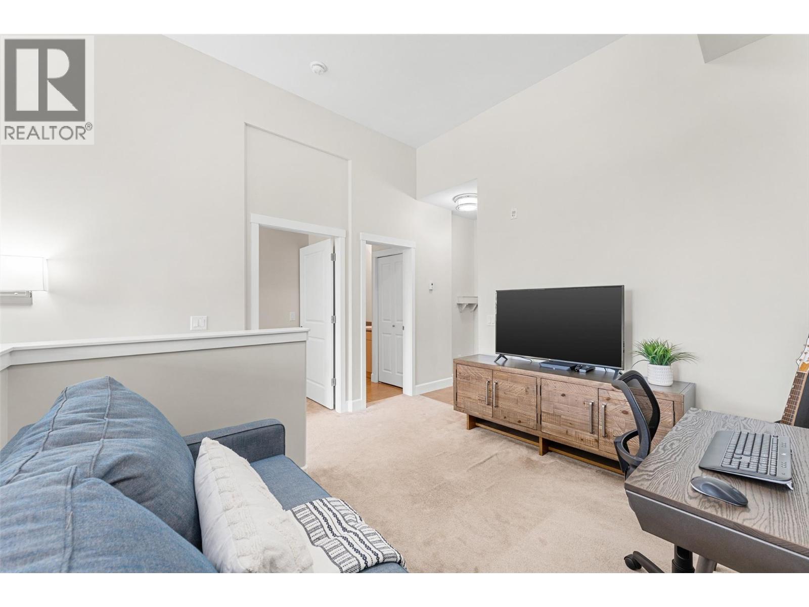 457 West Avenue Unit# 111, Kelowna