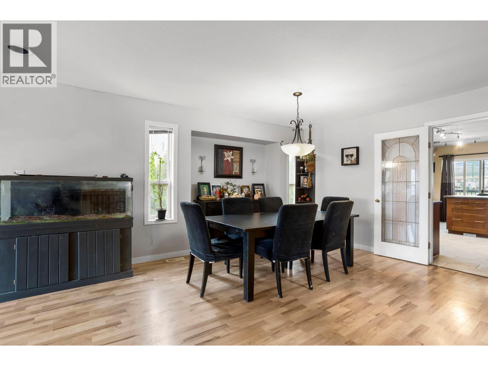1690 Bann Street - 5