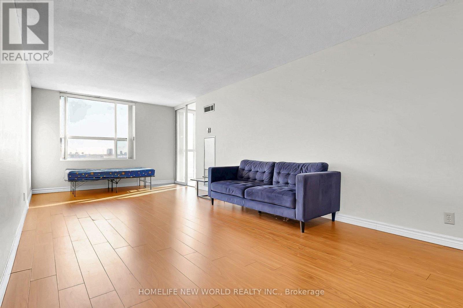 #712 1665 PICKERING PARKWAY - 13