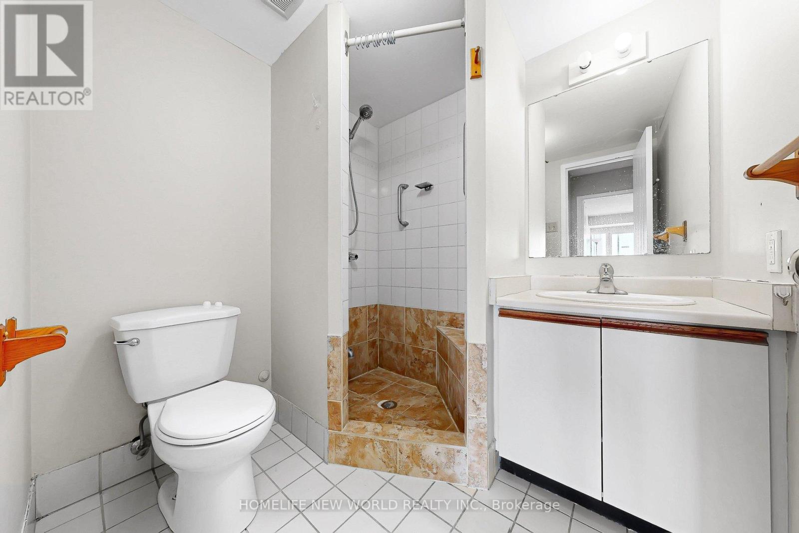 #712 1665 PICKERING PARKWAY - 21