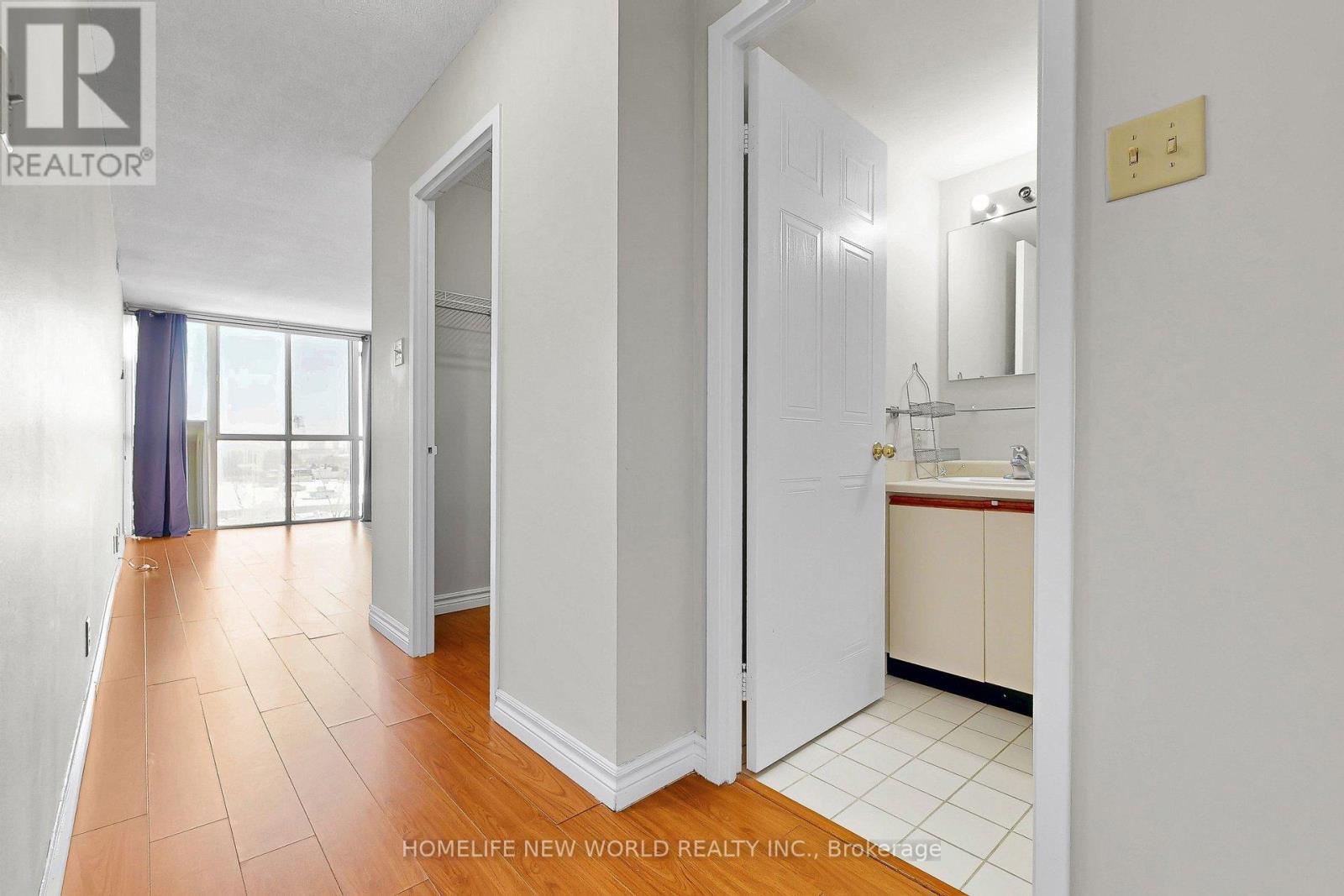 #712 1665 PICKERING PARKWAY - 26