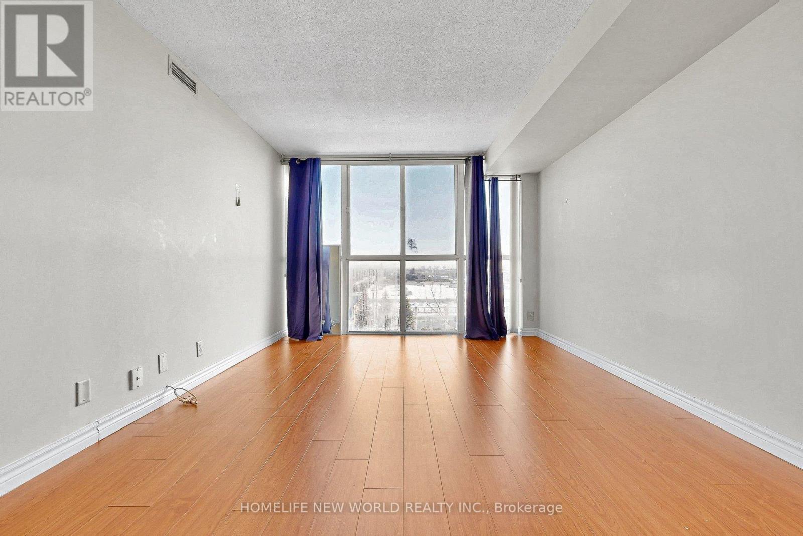 #712 1665 PICKERING PARKWAY - 30