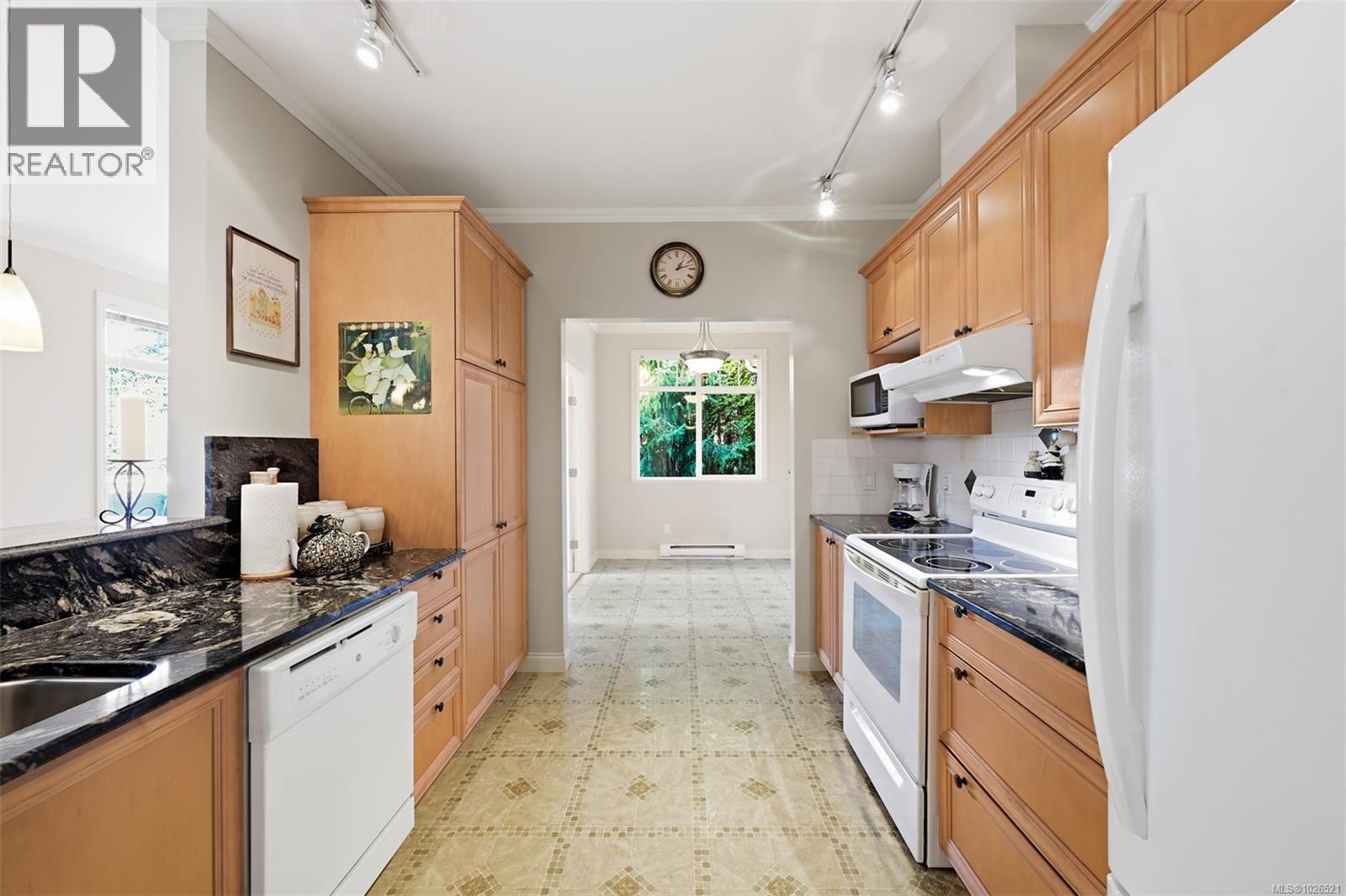 67 850 Parklands Dr, Esquimalt