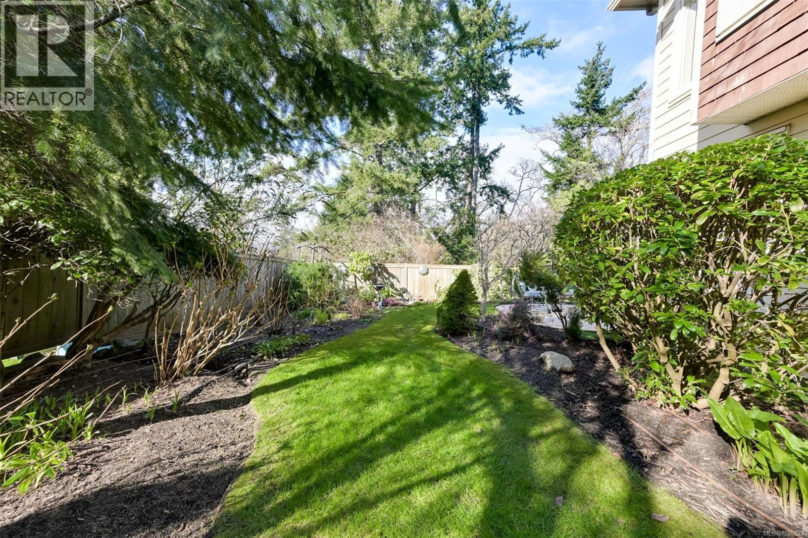 67 850 Parklands Dr, Esquimalt