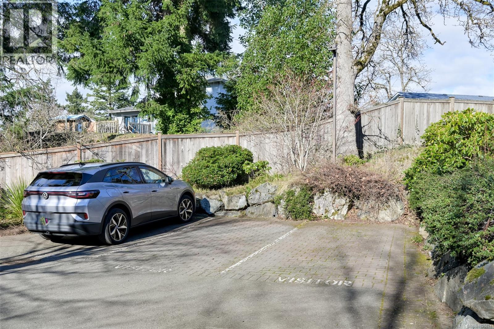 67 850 Parklands Dr, Esquimalt