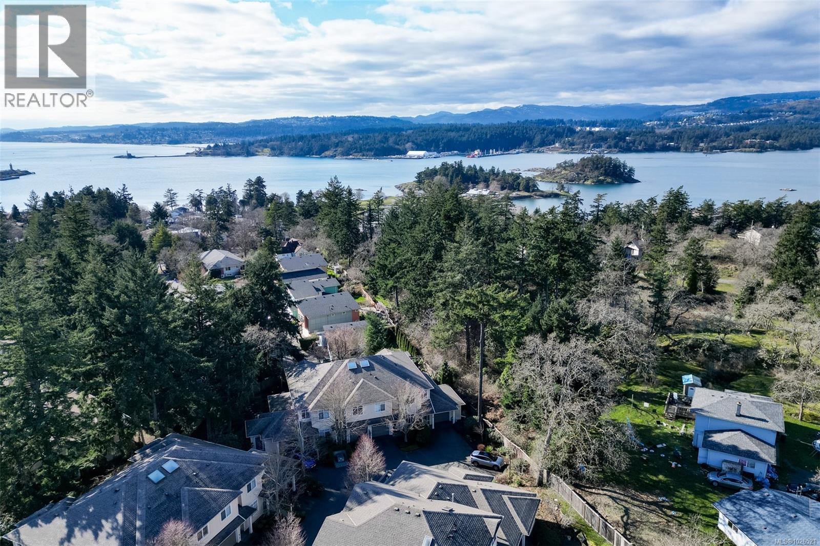 67 850 Parklands Dr, Esquimalt