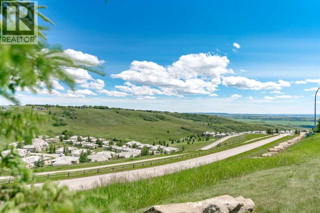 250 Fireside View, Cochrane