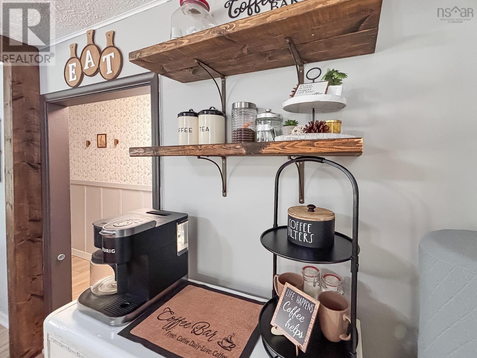 Property 18 of 27 of 4330 Northfield Road