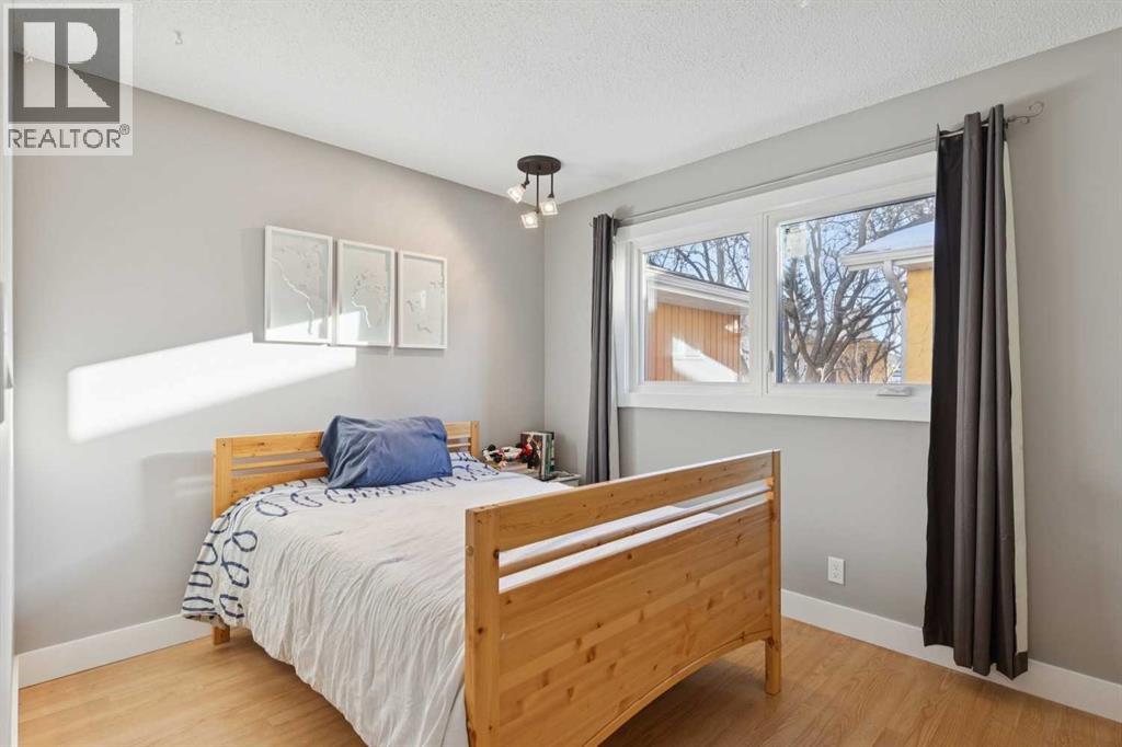 
          5432 Silverdale Drive Northwest
            <br/>
            <span>Calgary</span>
            , 
            <span>AB</span>
             <span>T3B3M8</span>
         - Photo 16