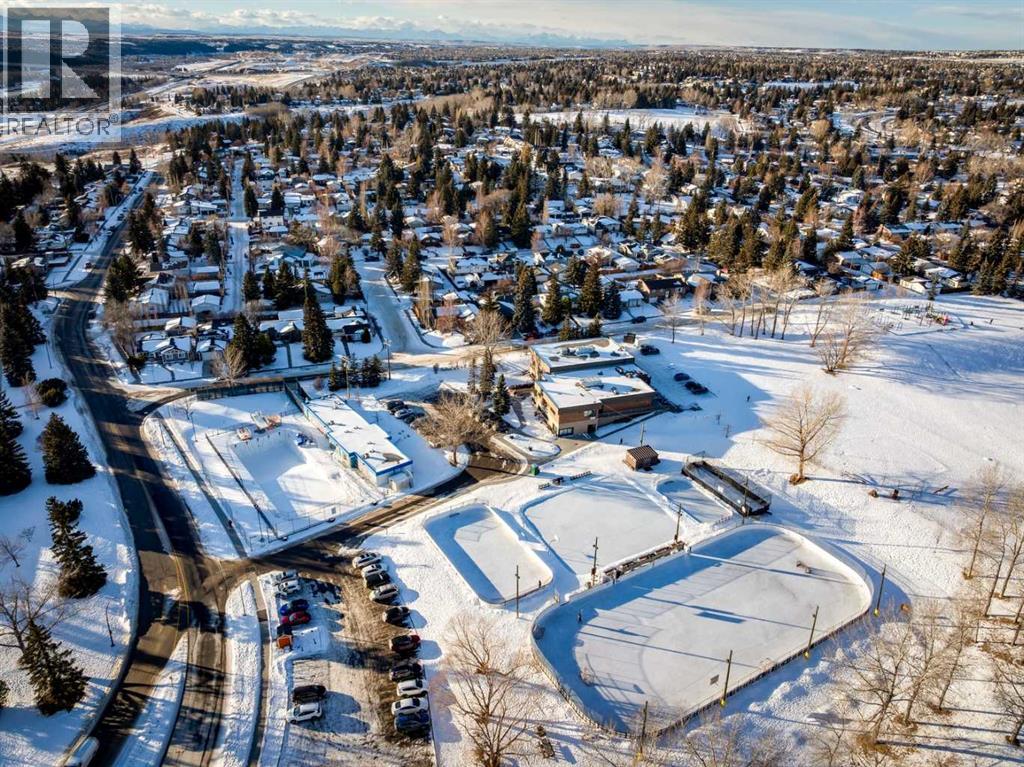 
          5432 Silverdale Drive Northwest
            <br/>
            <span>Calgary</span>
            , 
            <span>AB</span>
             <span>T3B3M8</span>
         - Photo 37