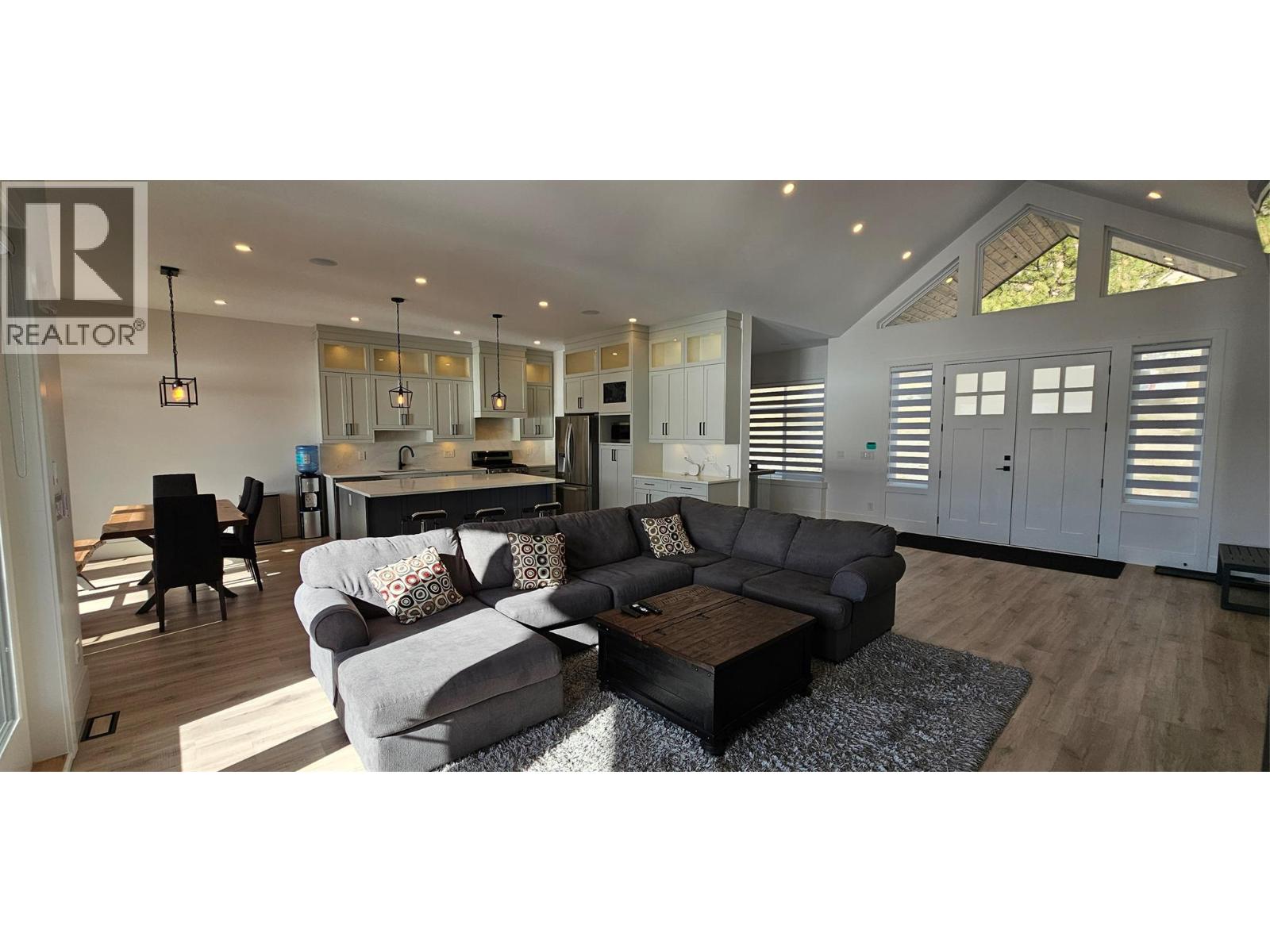 6472 Monck Park Road - Image 35