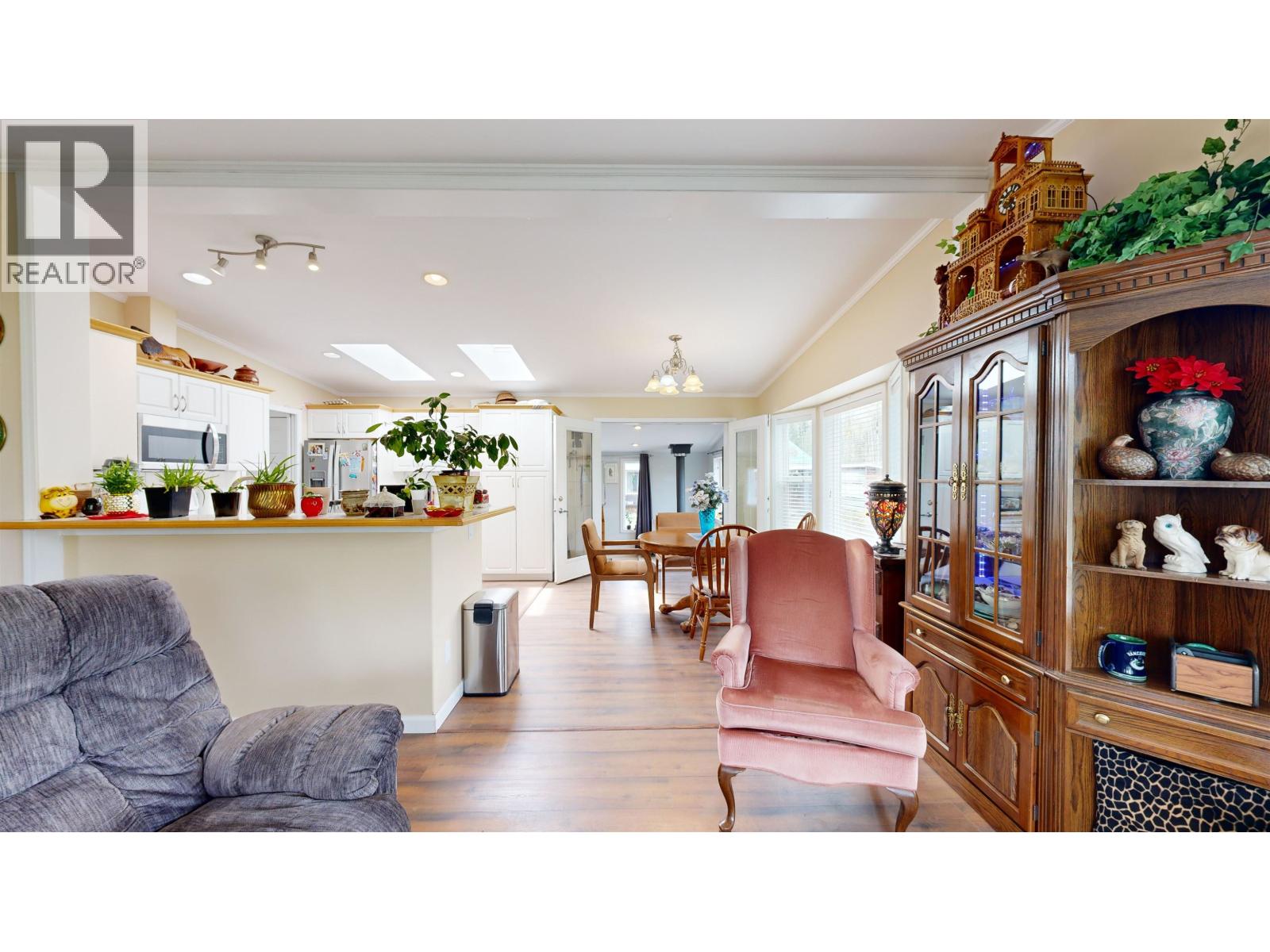 7028 N NETHERLAND ROAD, Lone Butte
