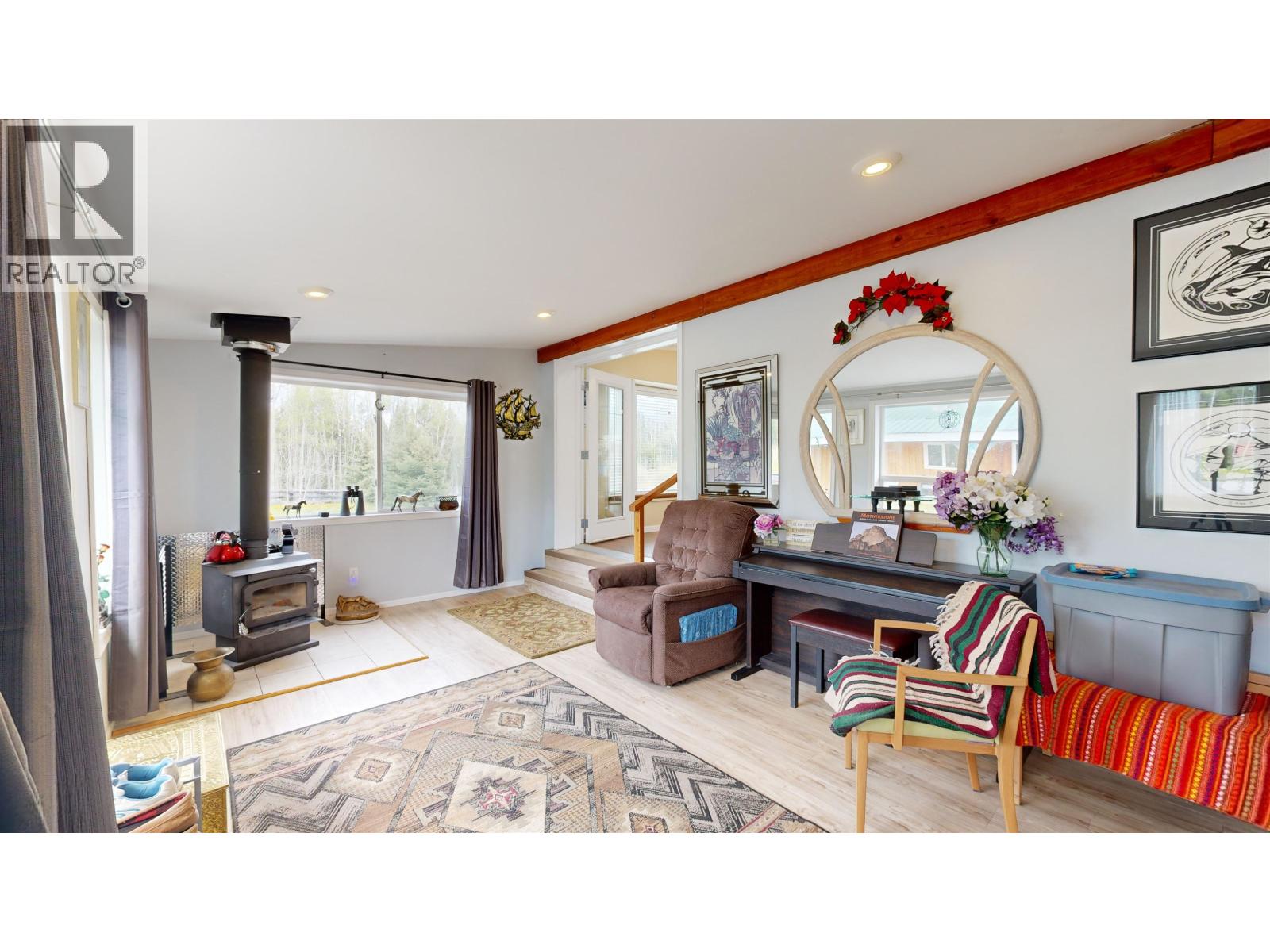 7028 N NETHERLAND ROAD, Lone Butte