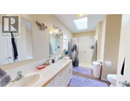 7028 N Netherland Road, Lone Butte, BC V0K1X3 Photo 32
