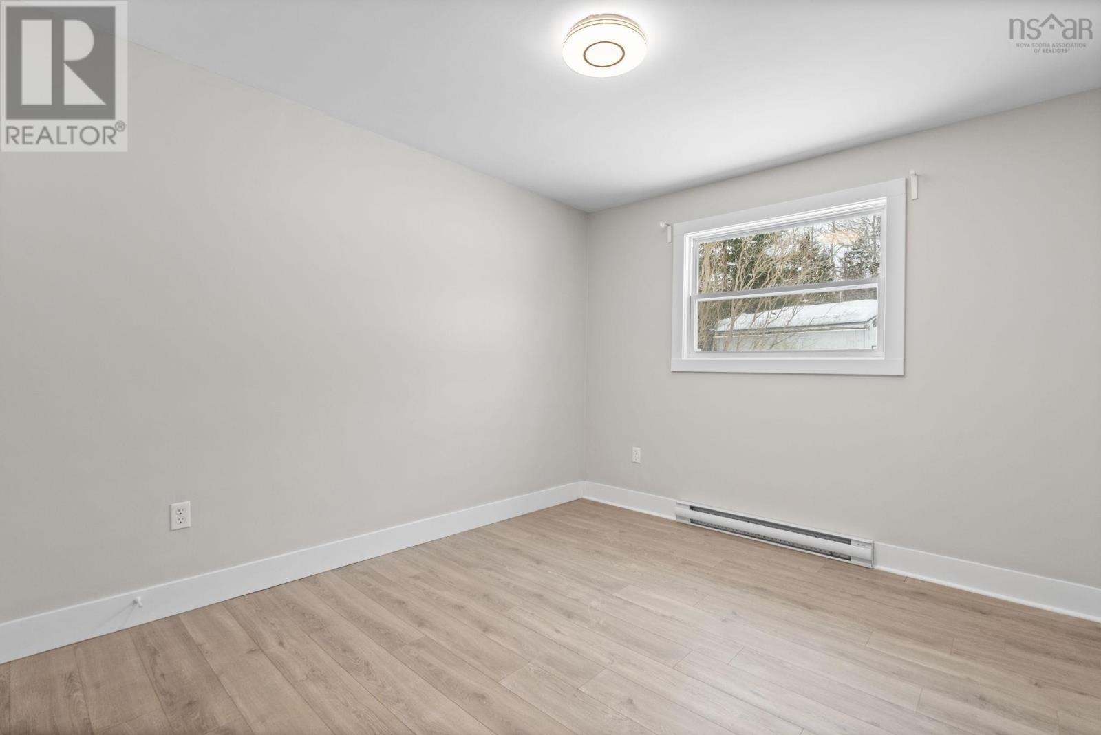 Property 21 of 50 of 15 Saint Michaels Avenue