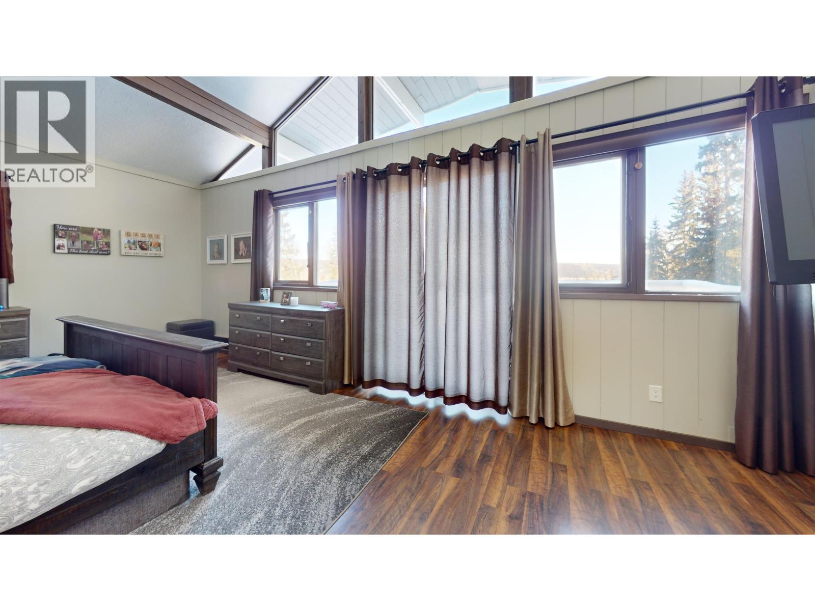 6353 WOLFE ROAD - 13