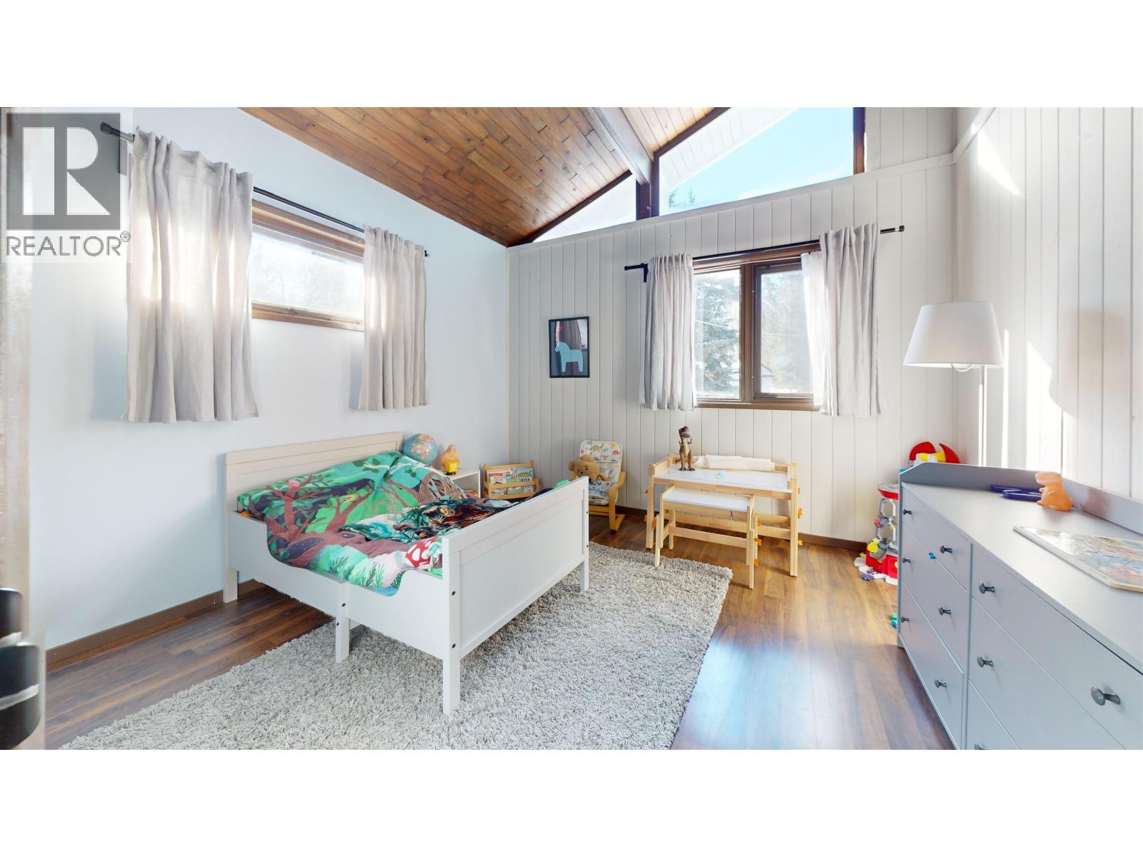 6353 WOLFE ROAD - 17