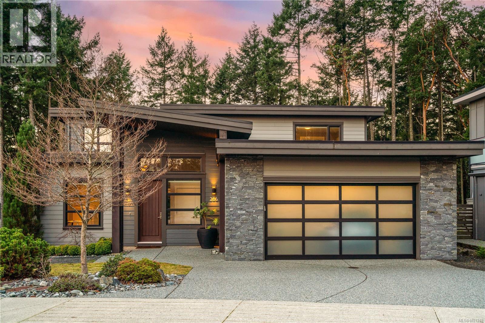 266 Crestline Terr - 1