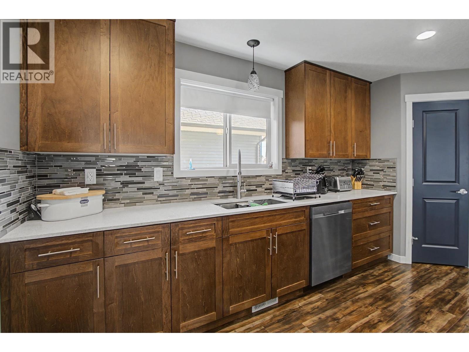 201 7400 CREEKSIDE WAY, Prince George