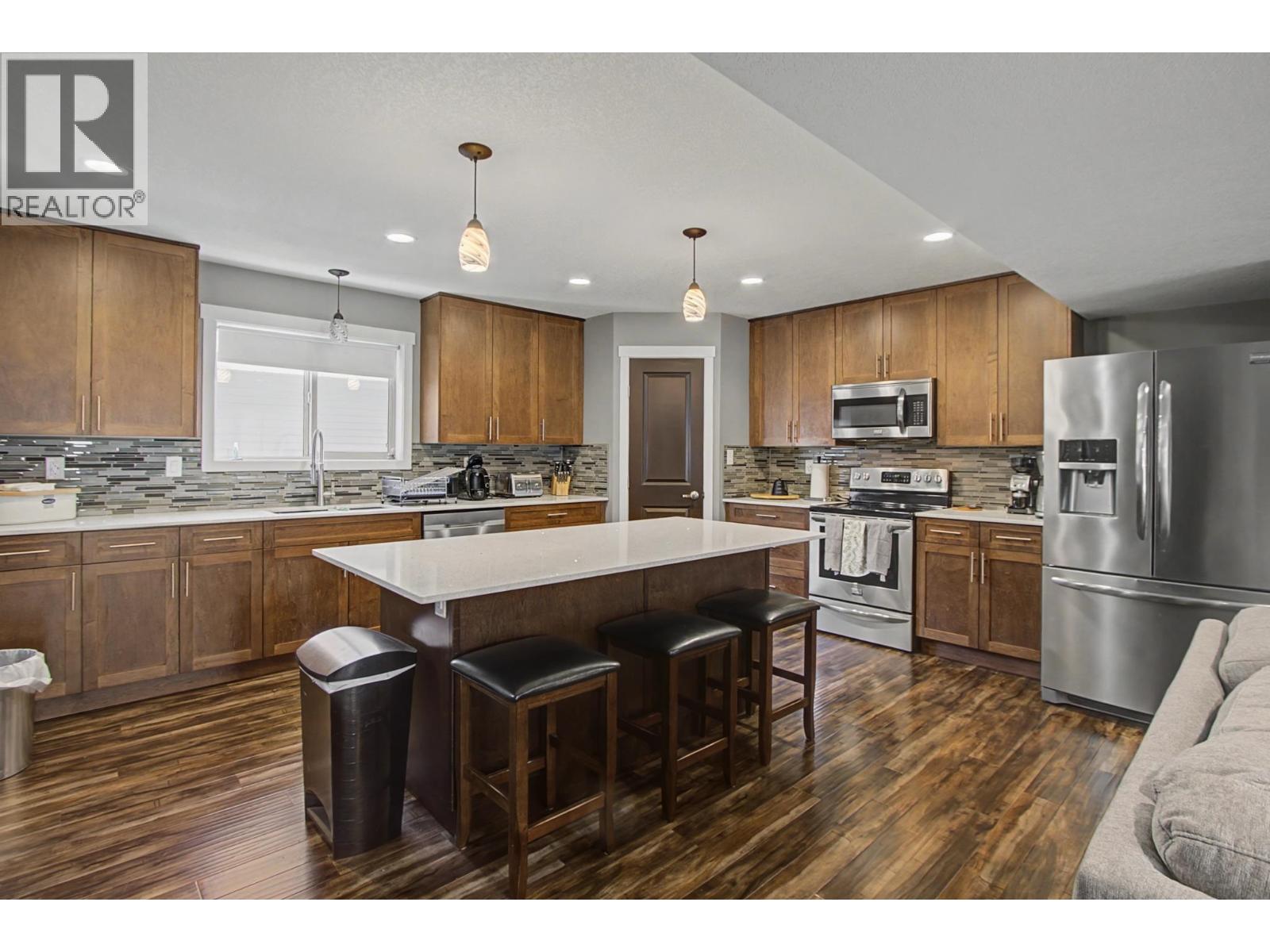 201 7400 CREEKSIDE WAY, Prince George