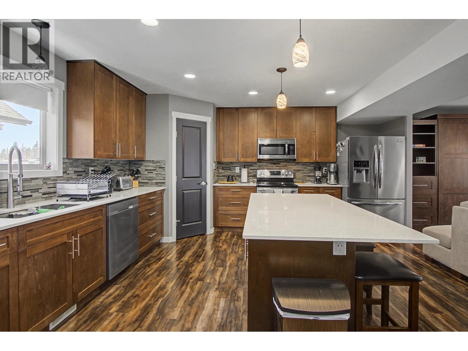 201 7400 CREEKSIDE WAY, Prince George