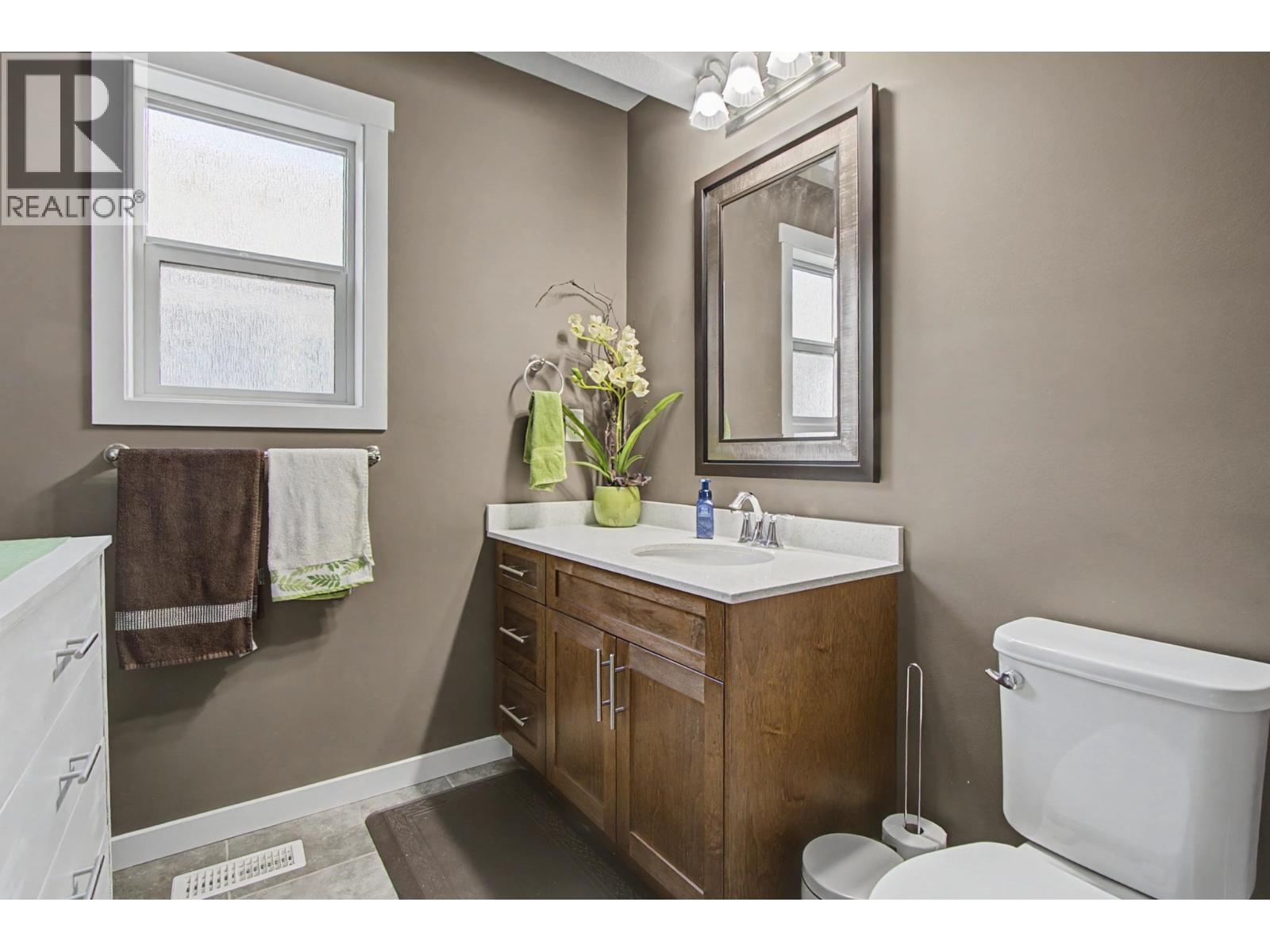 201 7400 CREEKSIDE WAY, Prince George