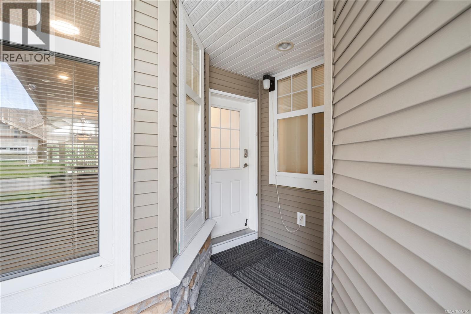 13 631 Blenkin Ave, Parksville