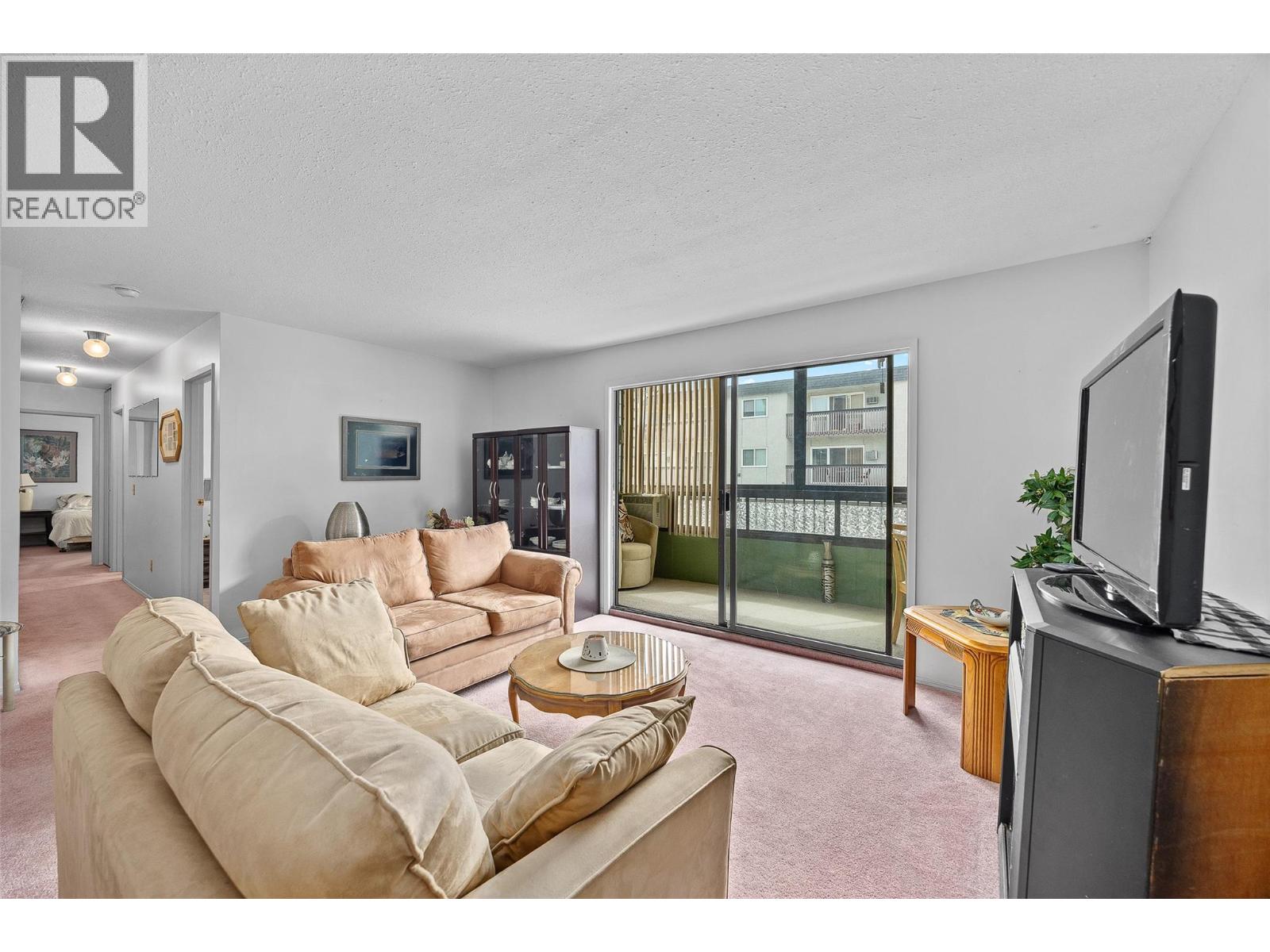 555 Rowcliffe Avenue Unit# 204, Kelowna