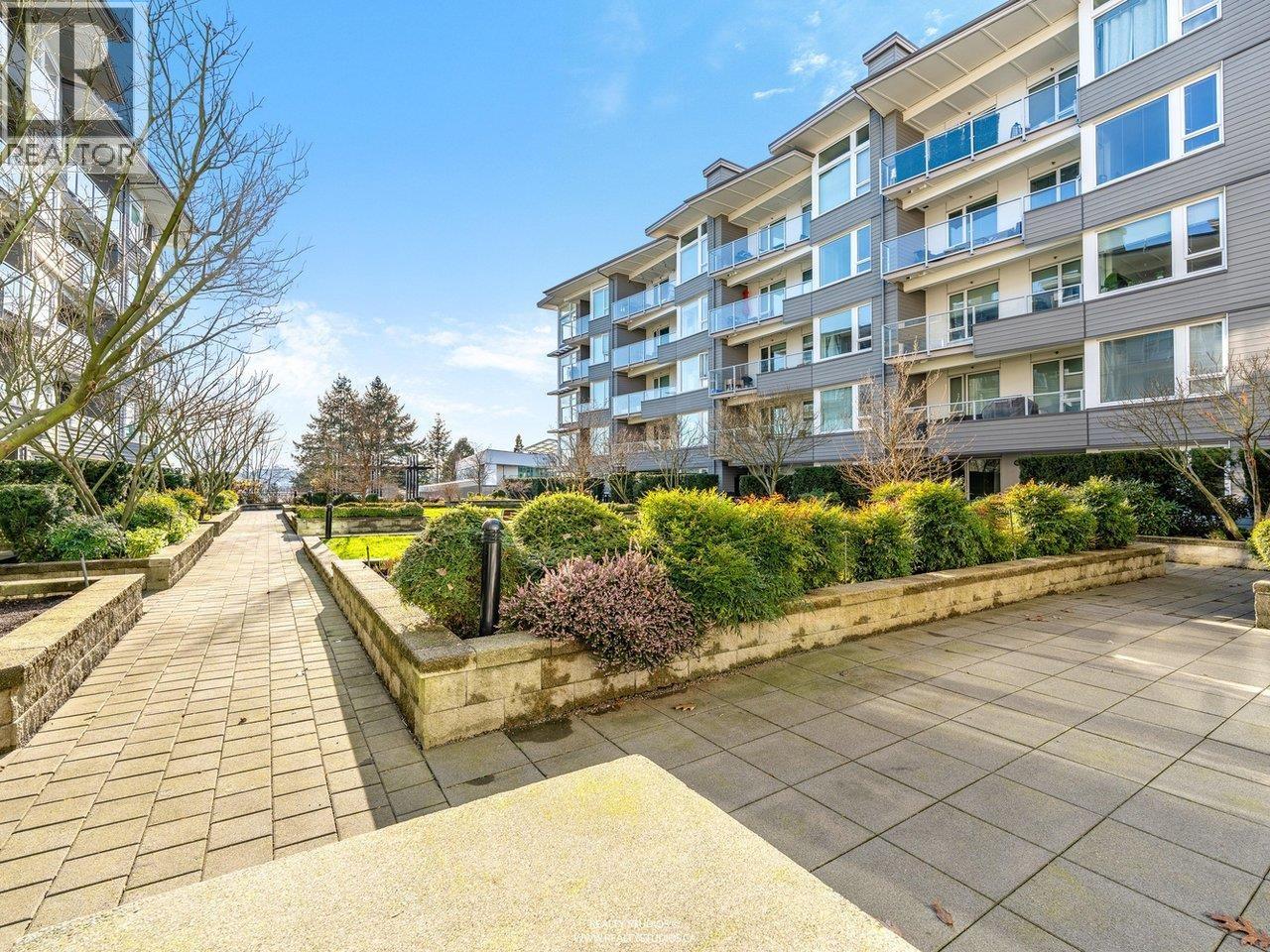 207 255 W 1ST STREET, North Vancouver