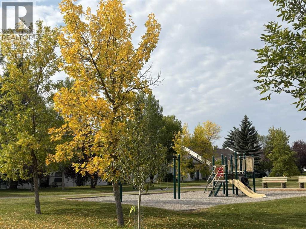 Single Family House for Sale in #  Somervale Court SW Somerset Calgary 