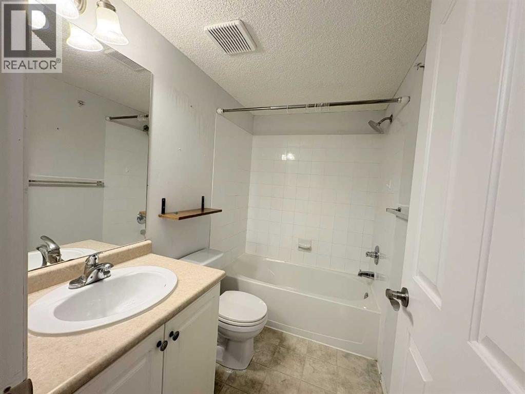 Single Family House for Sale in #  Somervale Court SW Somerset Calgary 