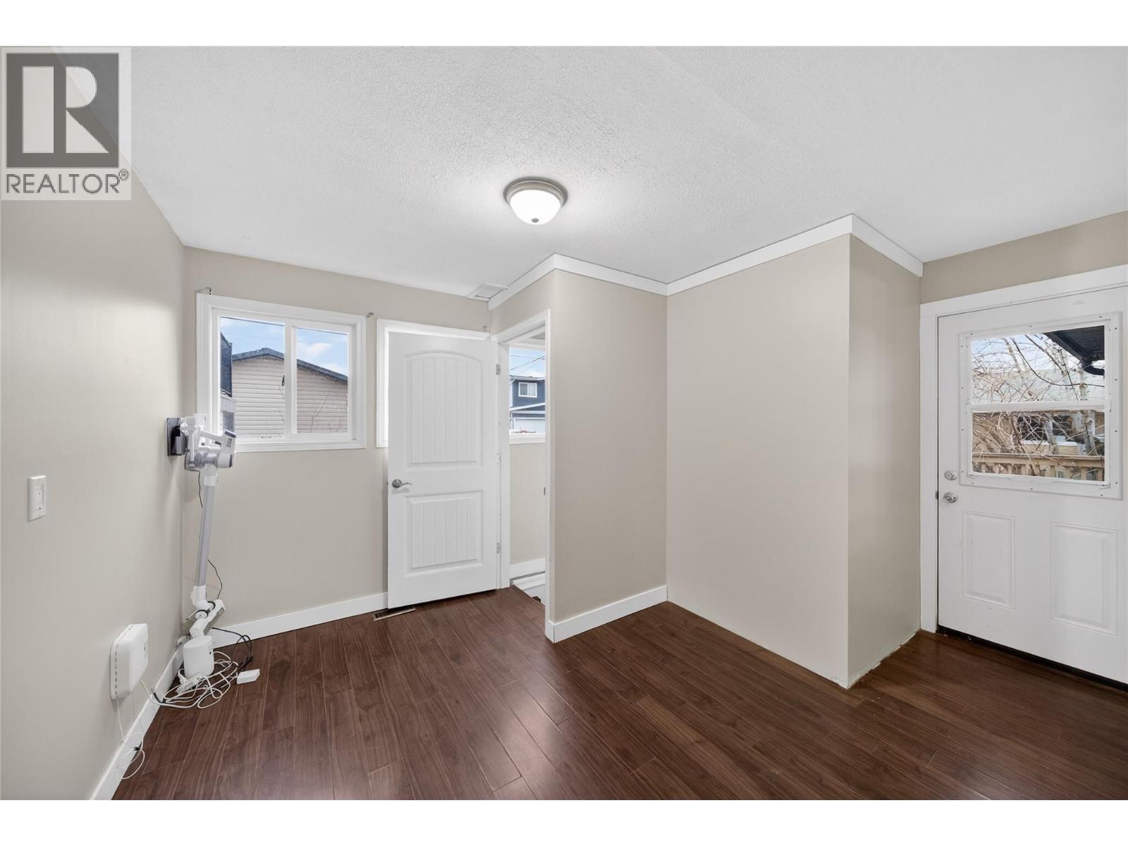 1153 Lethbridge Avenue, Kamloops