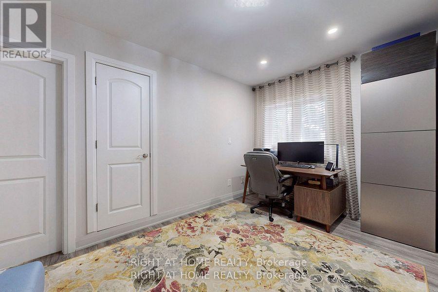 15 OLD CHURCH ROAD - 20