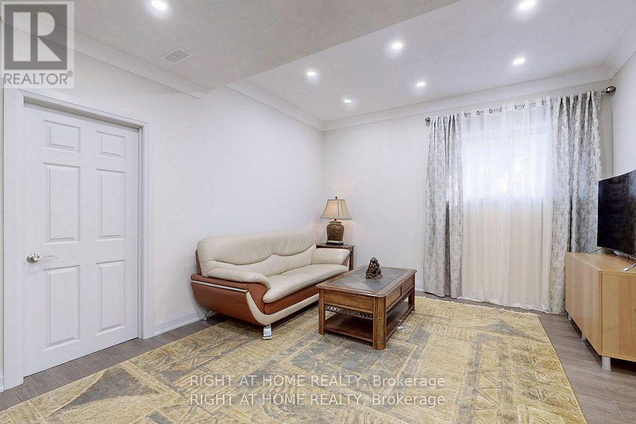 15 OLD CHURCH ROAD - 26
