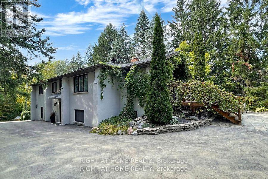 15 OLD CHURCH ROAD - 31