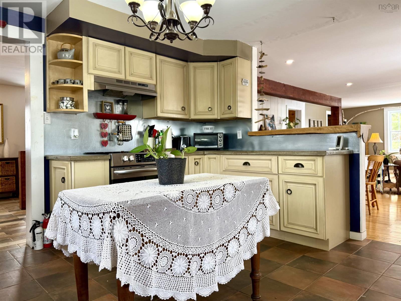 Property 23 of 50 of 765 Green Road