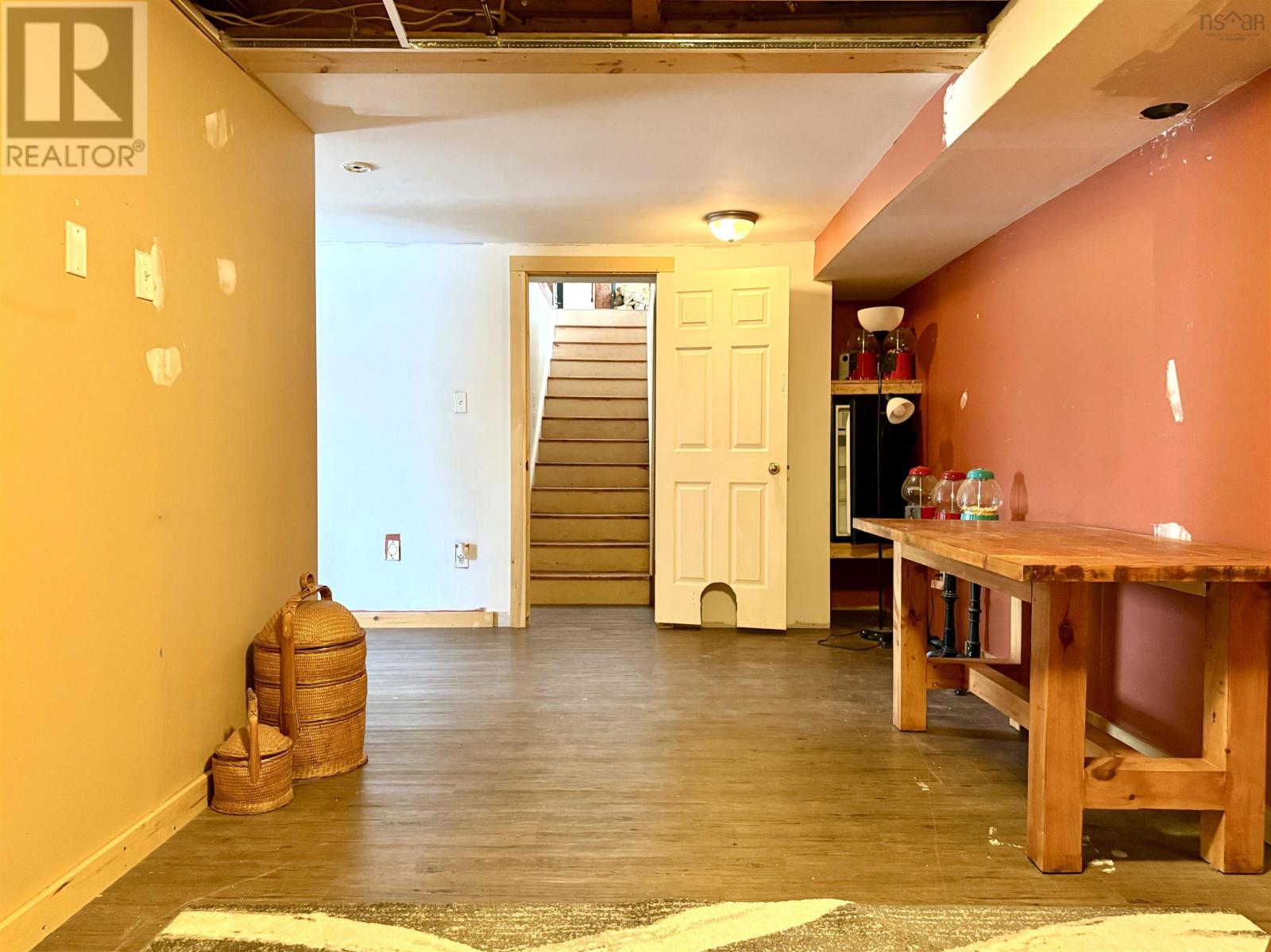 Property 37 of 50 of 765 Green Road