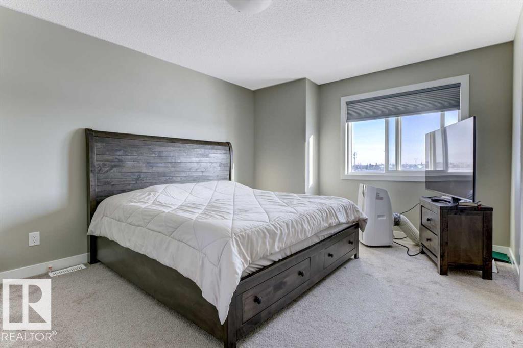 #92 16903 68 ST NW - 18