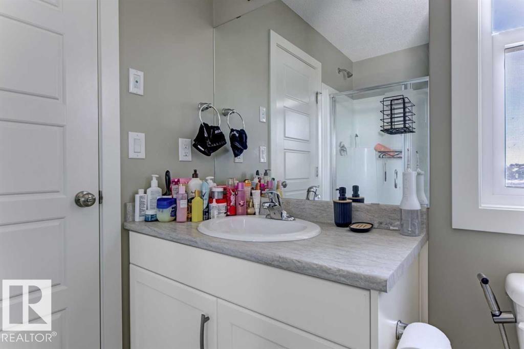 #92 16903 68 ST NW - 4